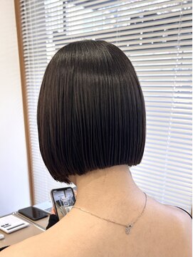 ネオリーブウリ 二子玉川店(Neolive uri) 黒髪ボブルフネビージュ小顔ワンレン《二子玉川》