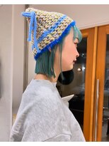 スタン 渋谷(Stam)&nbsp;ターコイズブルーハイトーンボブ切りっぱなしケアブリーチ渋谷