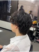 爽やかビジネスツーブロック無造作ナチュラル波巻きパーマウルフ