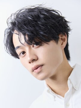 オーバル ジングウマエ(OVARL jingumae) シャドウパーマツイストスパイラルフェザーパーマ