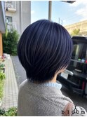 ディープブルーカラー