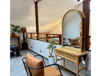 マトス(matos.)の写真/【6/1 NEW OPEN】川端町・ゆとりある空間で専属スタイリストが仕上げまで寄り添います