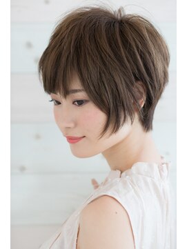 ハッチヘアー(Hacchi hair) 後頭部スッキリ耳かけショート^^