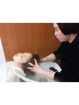 疲れた頭皮を労わる、癒しの極上スパ＊プロの技でコリ・汚れも◎潤いのある美しい頭皮を目指しませんか。