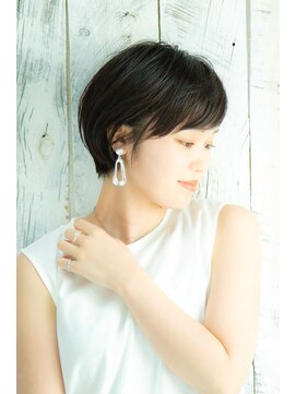 ロンド レグリーズ 立川(Lond leglise) 【山方　直也】大人かわいい×マッシュショート×耳かけ