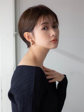 サーカス バイ ビュートリアム 青山(CIRCUS by BEAUTRIUM) マッシュショート 大人ショート 簡単スタイリング 30代40代