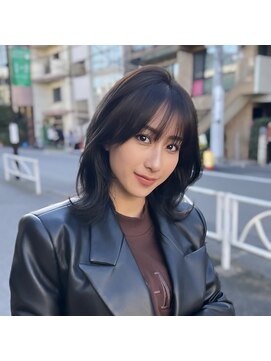 ドットハリス(.Hallis) 大人かわいい/小顔/ミディアムレイヤー/20代30代40代