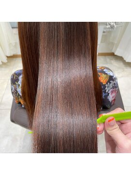 スリールヘア(Sourire hair) サブリミックトリートメント　【髪質改善】