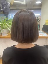 アミュゼ 【アミュゼ】切りっぱなしショートボブ