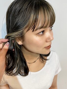 エイド 都立大学(AID_) イヤリングカラー×前髪インナーカラー