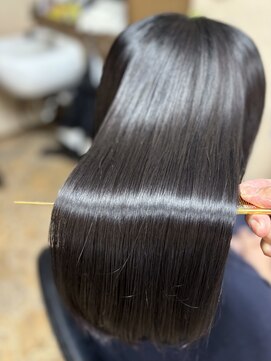 サロン ド シュウ 艶髪