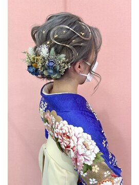 ランズ(LANDS) 成人式ヘアセット　アップスタイル 【韓国ヘア 大阪 梅田】