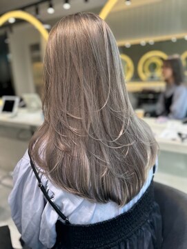 ロンドウル 熊本(Lond ulu) イメチェン/レイヤーカット/美髪/髪質改善/縮毛矯正/韓国ヘア