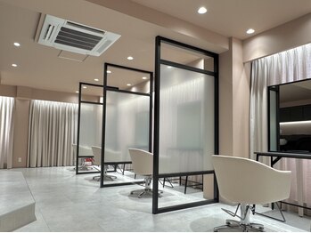 ルク(LUC)の写真/【NEW　OPEN】韓国メンズヘア特化Salon《LUC》でトレンドを先取り♪骨格や髪質に合わせたStyleを―