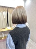 ミディアムヘアデザインカラーフェイスフレーミング暗めカラー