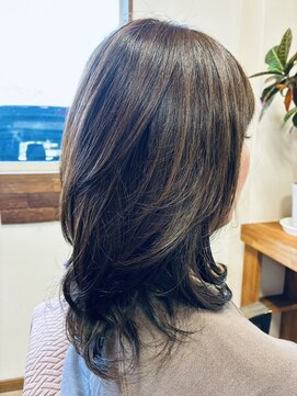 王様のイス レイヤーカット ナチュラルブラウン