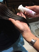 Aujuaヘアケアプログラムで最高美髪へ導く工程のご紹介☆１液、２液、３液塗布☆