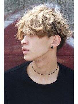 サロンドミルク 原宿(salon de MiLK) メンズハイトーン×フェザーマッシュ