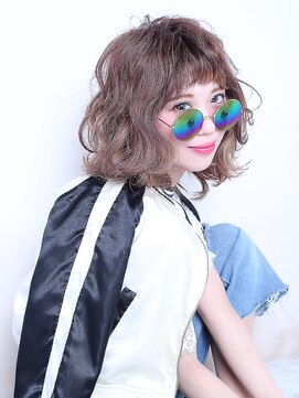 リコラックスビー(LICO LUXBE) ミディアム愛されパーマヘア【LICO LUXBE】