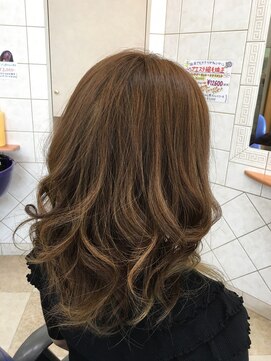 ヘアーアンドメイクガク(Hair&Make GAKU) デザインカラー
