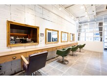 アーサス ヘアー サローネ 五井店(Ursus hair salone by HEADLIGHT)