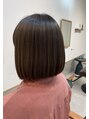 テム(TeM) 女性らしいナチュラルな雰囲気や柔らかなカラーをご提案。