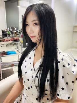 ケーツー心斎橋 クイーンズガーデン バイ ケーツー(K two QUEEN'S GARDEN by K two) レイヤーカット*ロングレイヤースタイル*黒髪*地毛風カラー