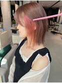ミディアム肩上ボブ切りっぱなしイヤリングカラートリートメント
