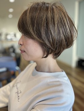 シーズンズ(SEASONS) 【ハイライトで立体感を】SEASONS ふんわりショート