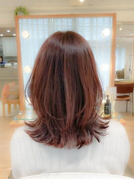 ネオリーブ チロル 横浜西口店(Neolive CiroL.) レイヤーたっぷりカット　ピンクブラウン