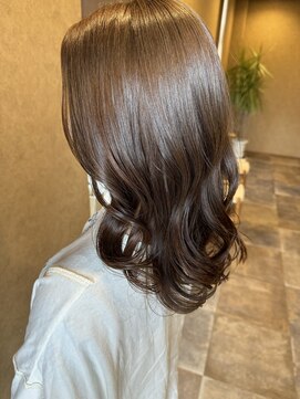 イロハ(iroh) イルミナカラー/ブリーチ履歴有り/花嫁ヘア/頭浸浴