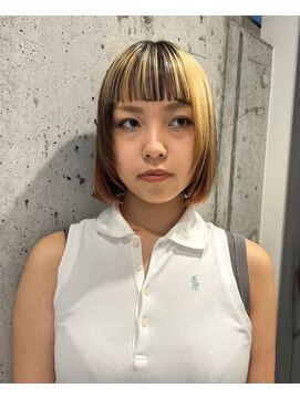 アース 高円寺店(HAIR & MAKE EARTH) ミックスカラー×ミニボブ♪ 【@mppp_32485】