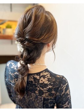 サーティーン(THIRTEEN) およばれスタイル・くずれないようにヘアセット(^-^)