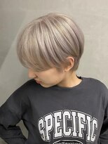 ビューズ(VIEWS)&nbsp;ハイトーンショート/グレージュ/ショートヘア(表参道駅)