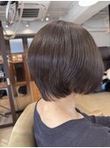 ショートボブ