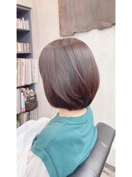 オト(oto) 抜け感×品の良さ、両方叶えるナチュラルボブ/ブラウン/髪質改善