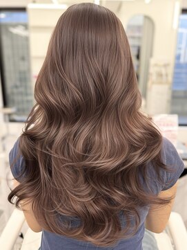 アマトウキョウスマートサロン(AMA TOKYO×Smart Salon) ヘーゼルベージュ　ブリーチなし　レイヤーカット　海外風