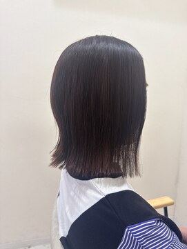 ジーナ 熊本(Zina) 切りっぱなしボブ/オレンジブラウン