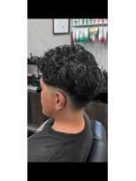 フォーロバーバー(FouroBarber)&nbsp;フェード×パーマ