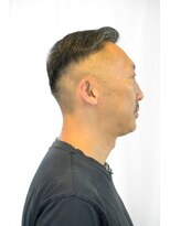 メンズ専門理容室　キングB・B 　新大久保&nbsp;スキンフェード × サイドパート