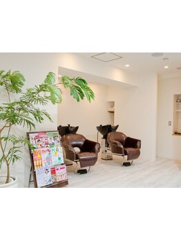 一日中まとまり続く、潤い＆ツヤ感ヘアに☆髪質・ダメージ・ご予算に合わせてケアしませんか？