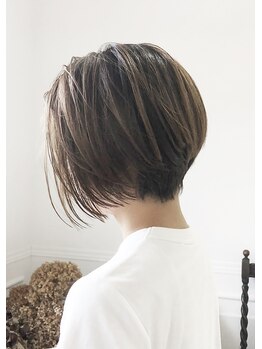 リリー ヘアー デザイン(LILY HAIR DESIGN)の写真/≪似合わせ、再現性に定評あり≫ショートカットにしたくてお悩みの方是非ご相談ください！