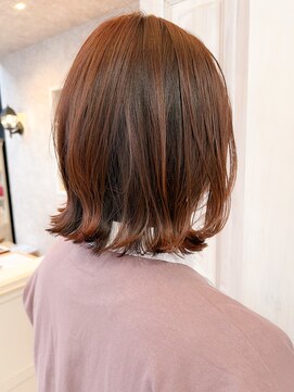キャアリー(Caary) 福山美容室人気キャアリーぱつんと切りっぱなし外ハネボブ