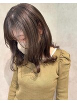 クララデアンシュシュ(Kurara de UN CHOU CHOU)&nbsp;ブリーチなしのグレージュカラー