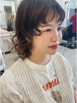 モードケイズエクラ(MODE K's Eclat) 顔まわりデザインパーマ