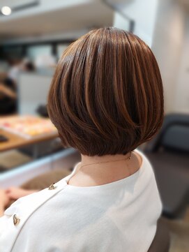 オーシャン(OCEAN) 大人マッシュショートボブ