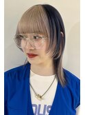 セクションデザインカラー×ミディアムボブウルフ