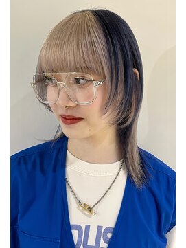 アマトウキョウ アユンチェ(AMA TOKYO×AYUNCHE) セクションデザインカラー×ミディアムボブウルフ