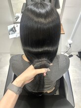 KINIスタイリスト得意技術&オススメクーポン【髪質改善/艶髪/縮毛矯正/ストレート/TOKIOリミテッド】