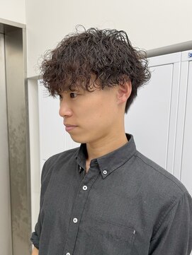 ビューナゴヤ 名駅(VIEW NAGOYA) スパイキーショート/フェザーパーマ/波巻きスパイラル/メンズ